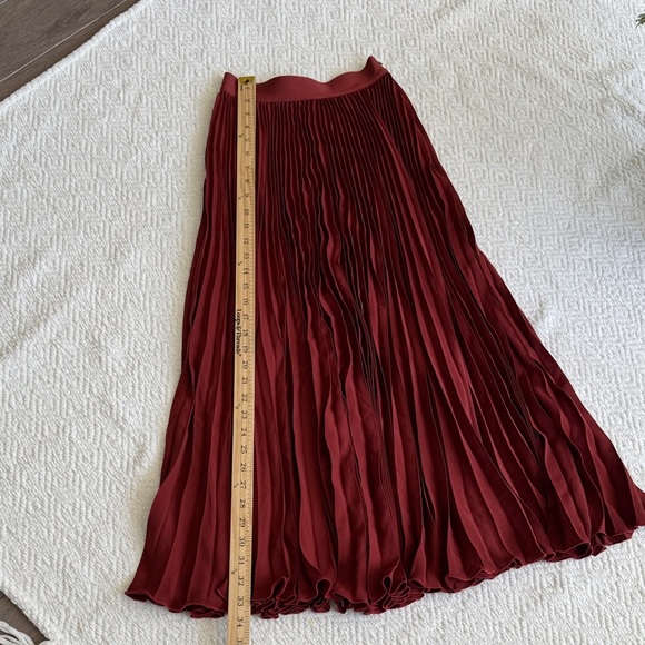 NWOT FARM Rio Terracotta Pleated Midi Skirt - Picture 9 of 12
